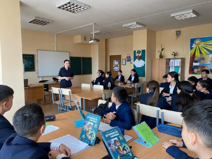 «Жол қозғалысының ережесін сақтау» тәрбие сағаты